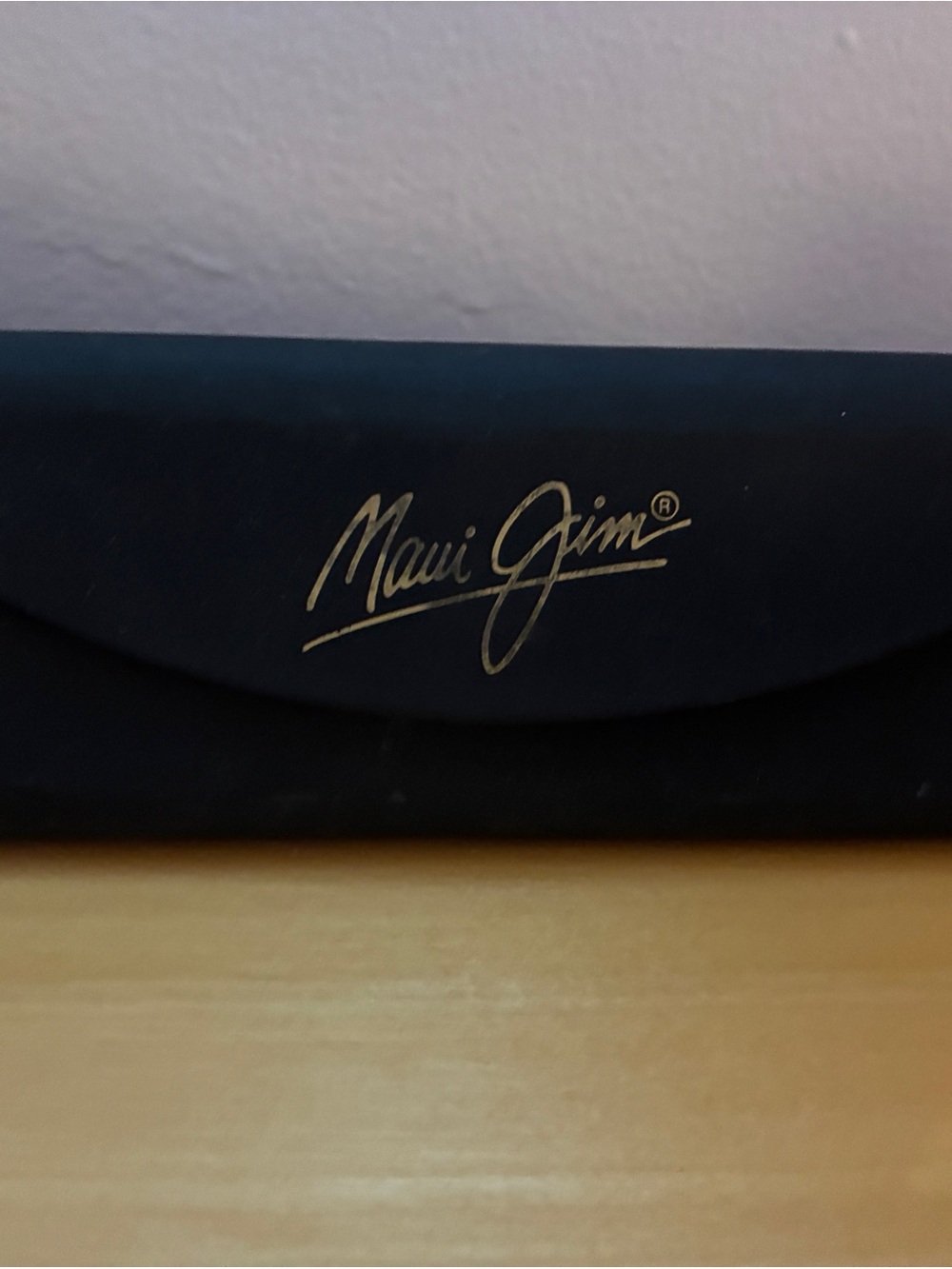 Maui Jim Black Sunglasses Pouch with Gold Script Logo
